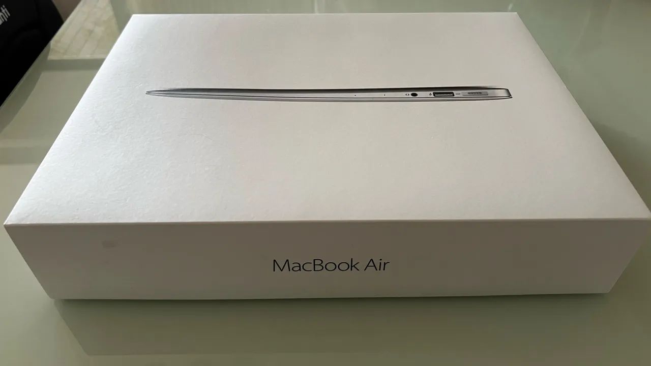MACBOOK AIR APPLE COM INTEL CORE 15 DUAL CORE 8GB 128GB SSD 13" PRATA - - Foto 4