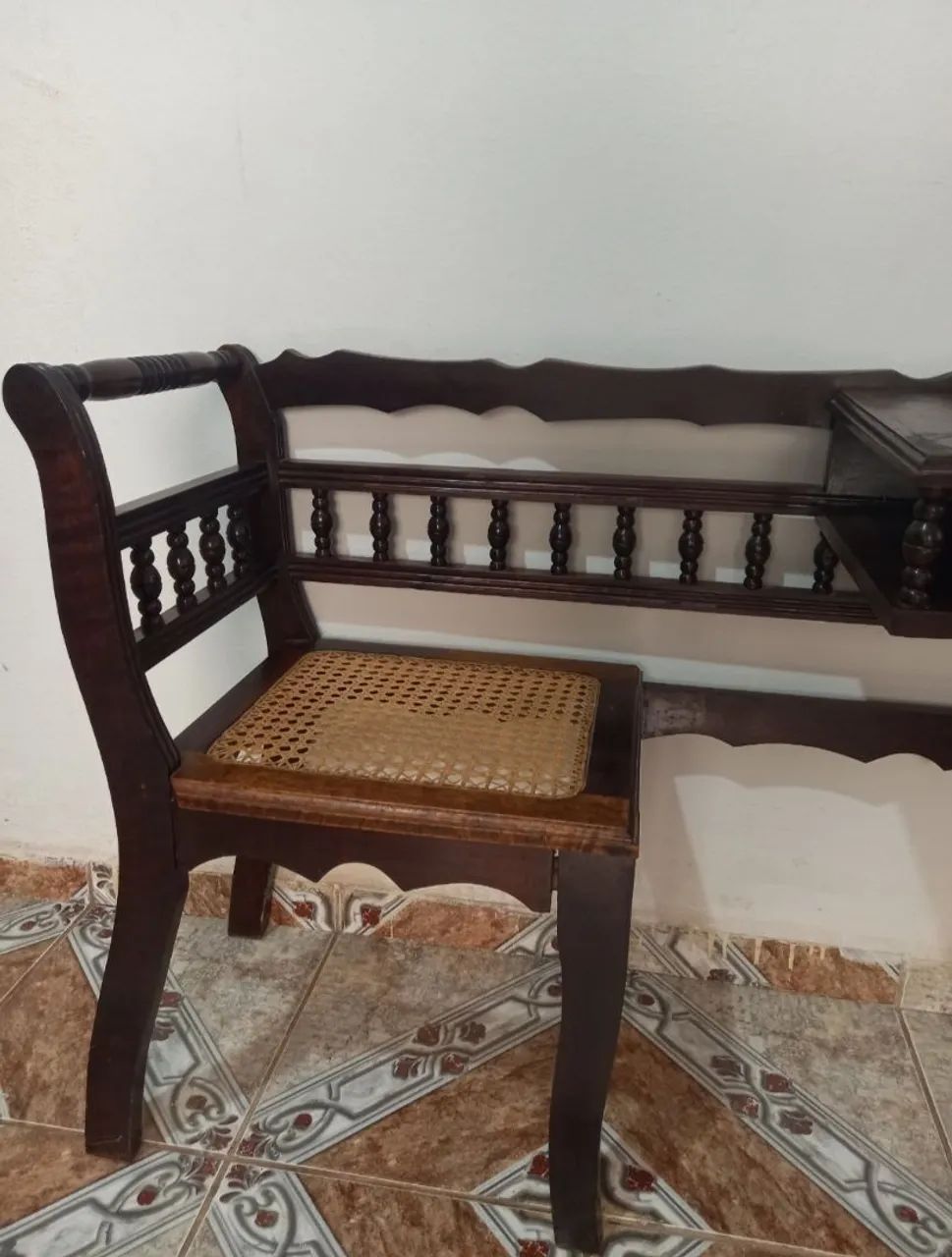 Namoradeira / mesa de telefone64209948492033121