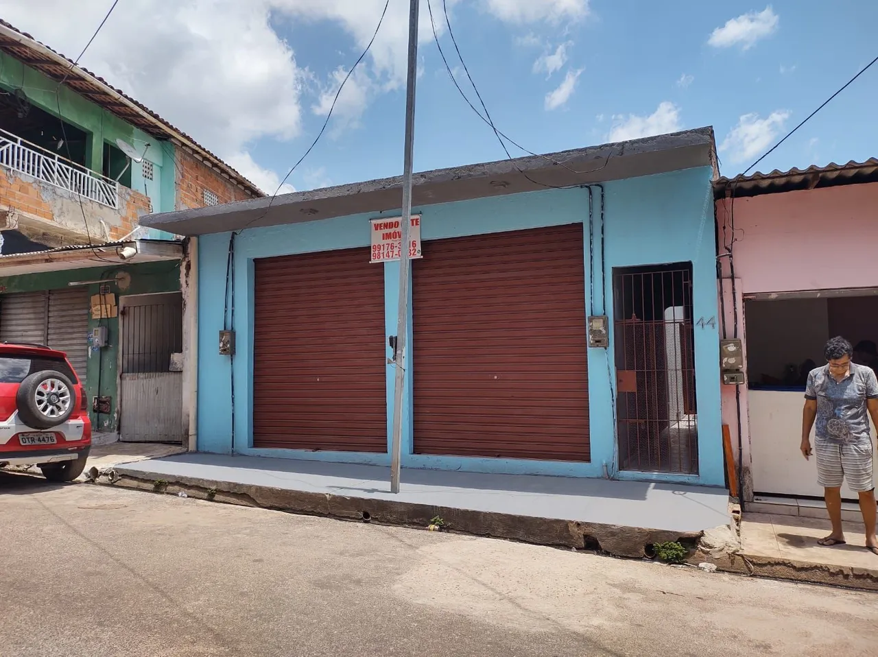 Vendo Casa com DOIS PONTOS COMERCIAIS 