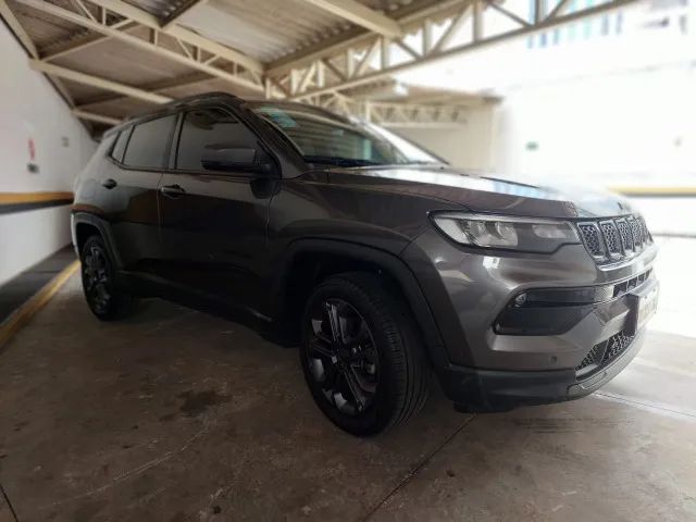 JEEP COMPASS - MODELO 80 ANOS