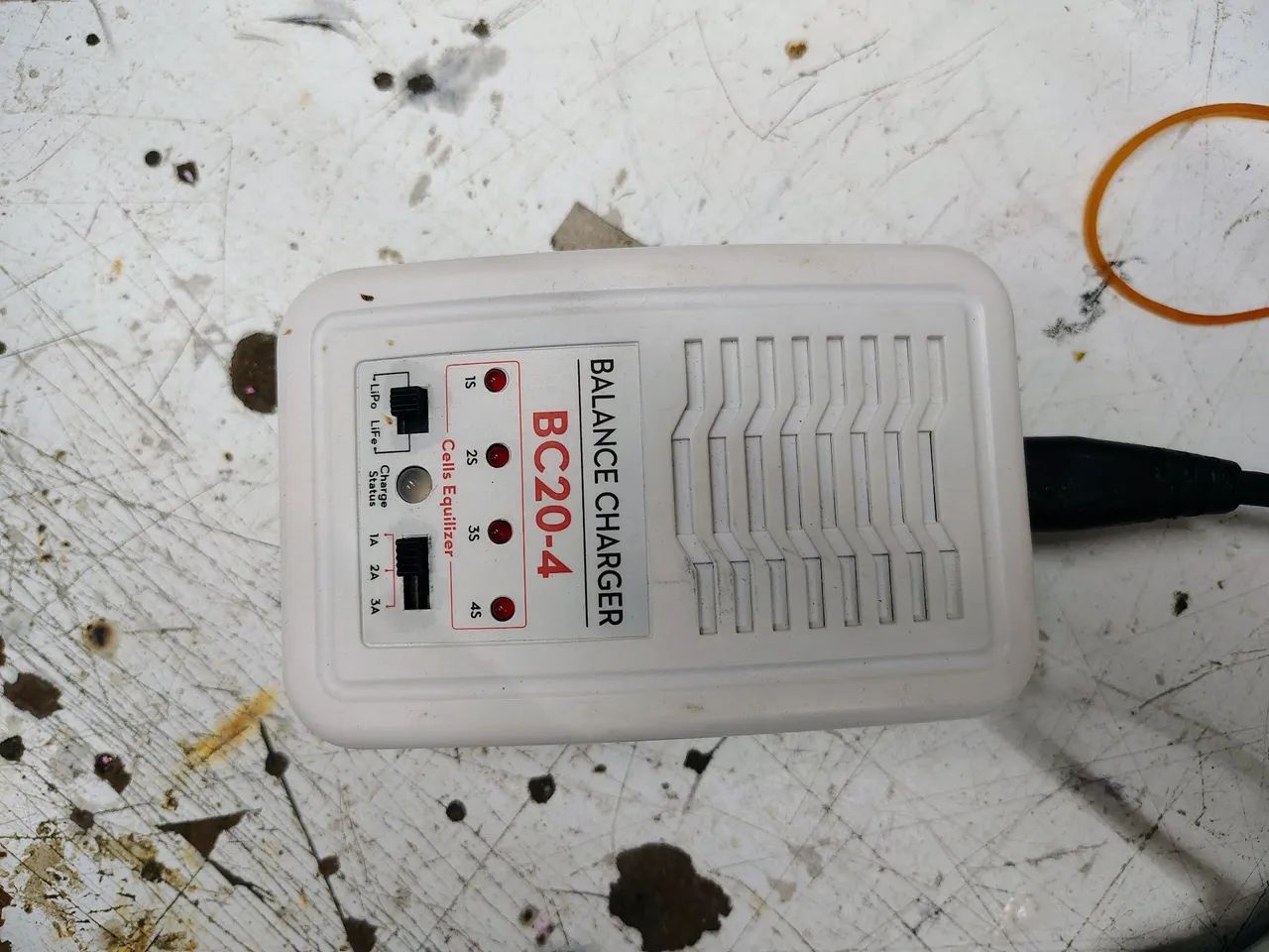 Carregar para bateria de drone