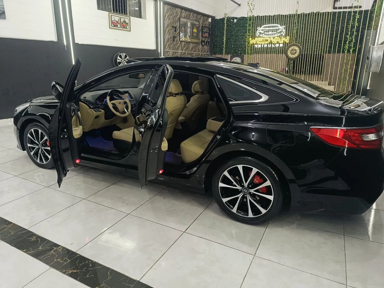 Hyundai Azera 2016