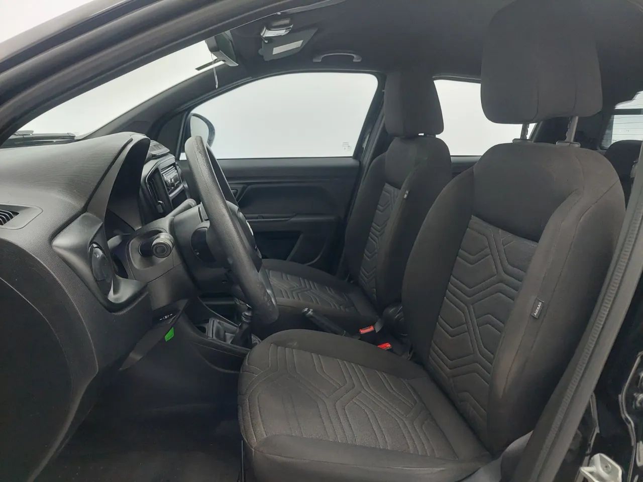 Fiat Strada Freedom 1.3 Flex 8V CD, foto 16 de 18