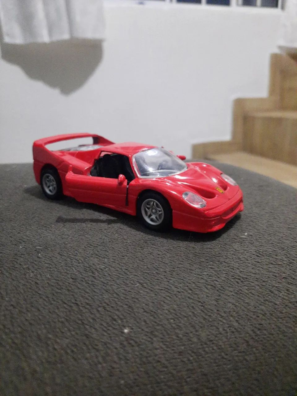 Miniatura Ferrari F50