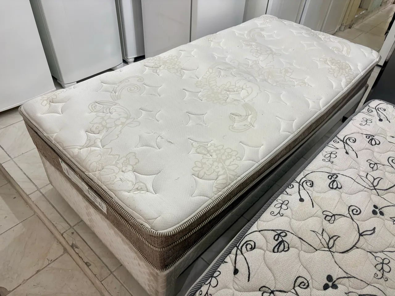 Cama box solteirão , cama de viúva  - Foto 2