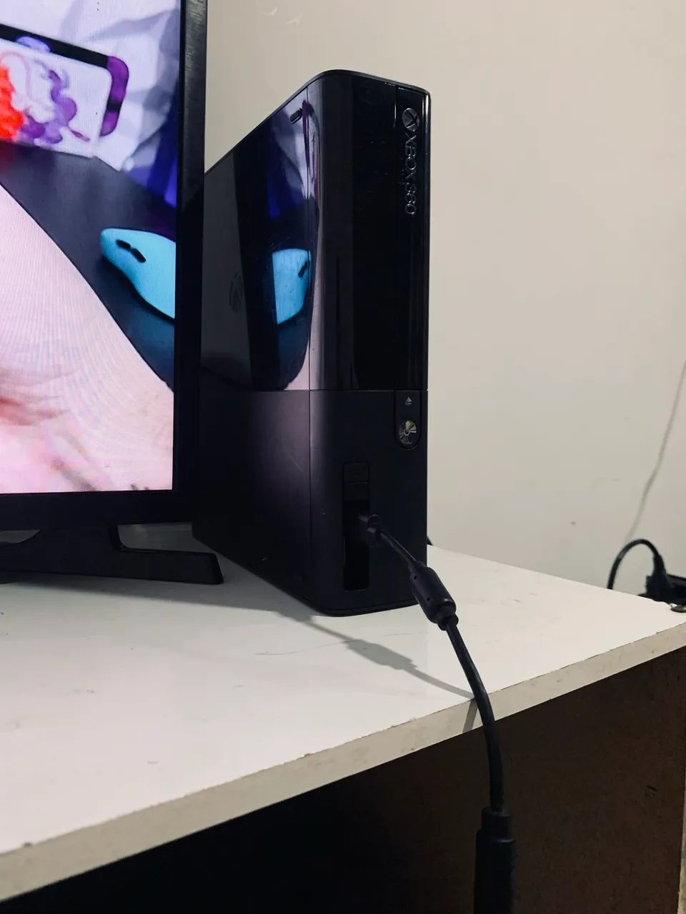 Xbox 360 E desbloqueado  - Foto 3