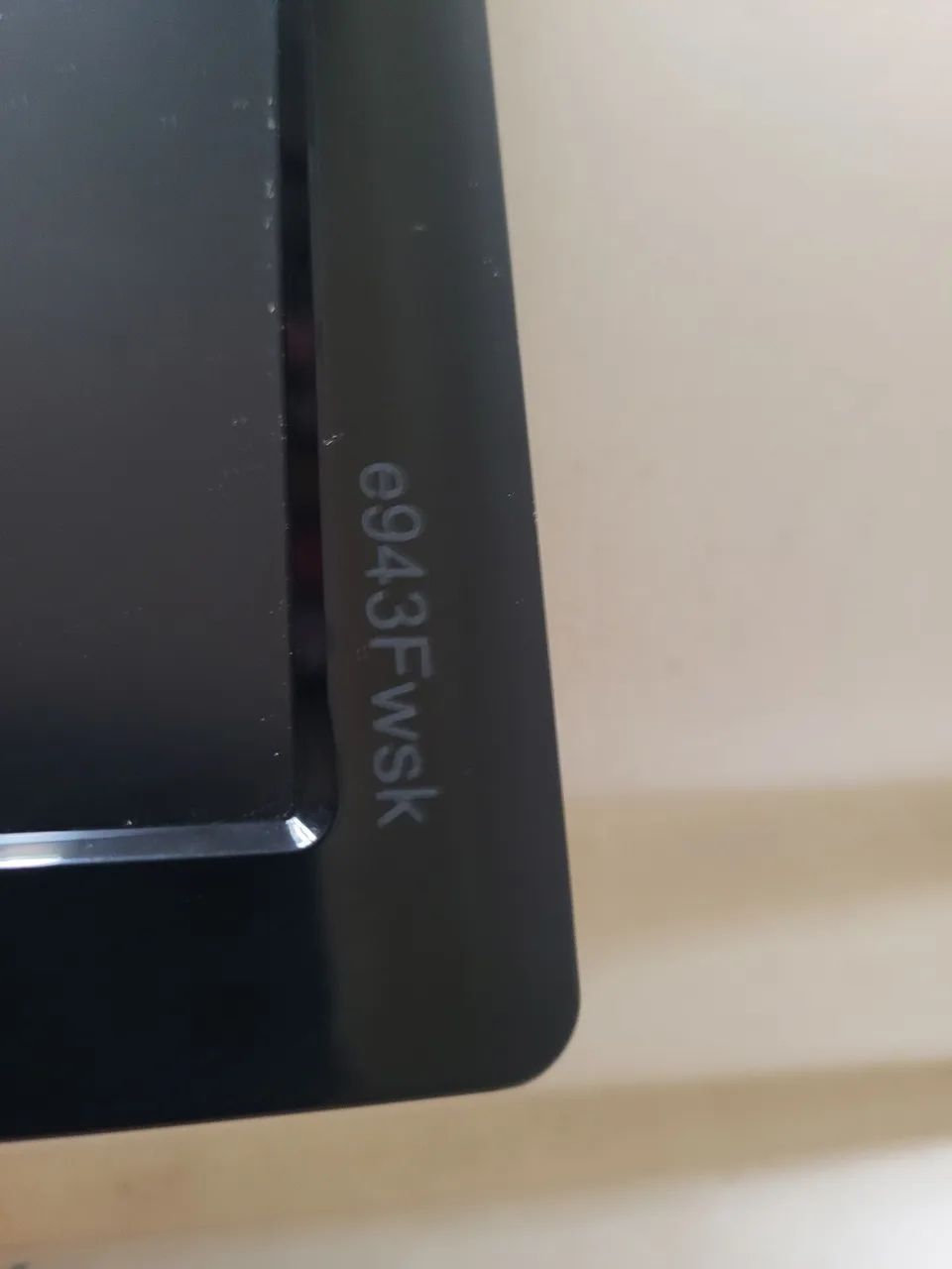 Monitor 18,5 aoc modelo E943 fwsk  - Foto 3