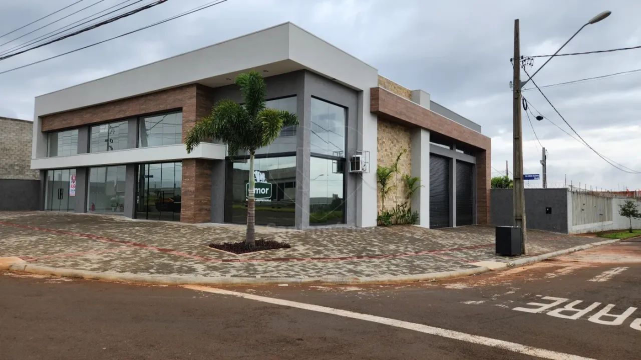 Sala Comercial para Alugar no Jardim do Café - Com 160m²