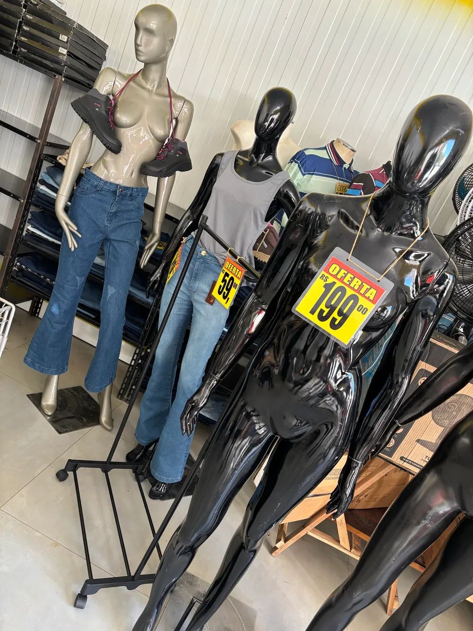 MANEQUINS EM LIQUIDAÇÃO TOTAL, APROVEITE!! - Foto 2