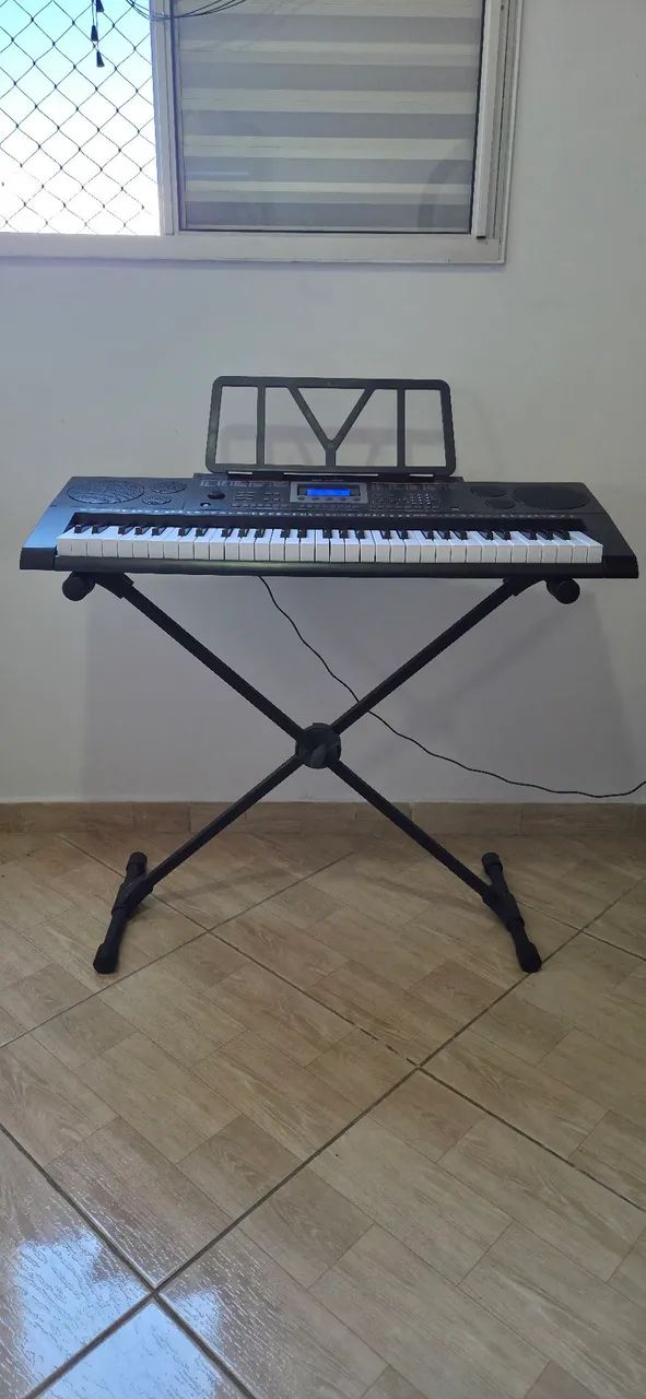 Teclado musical MXT