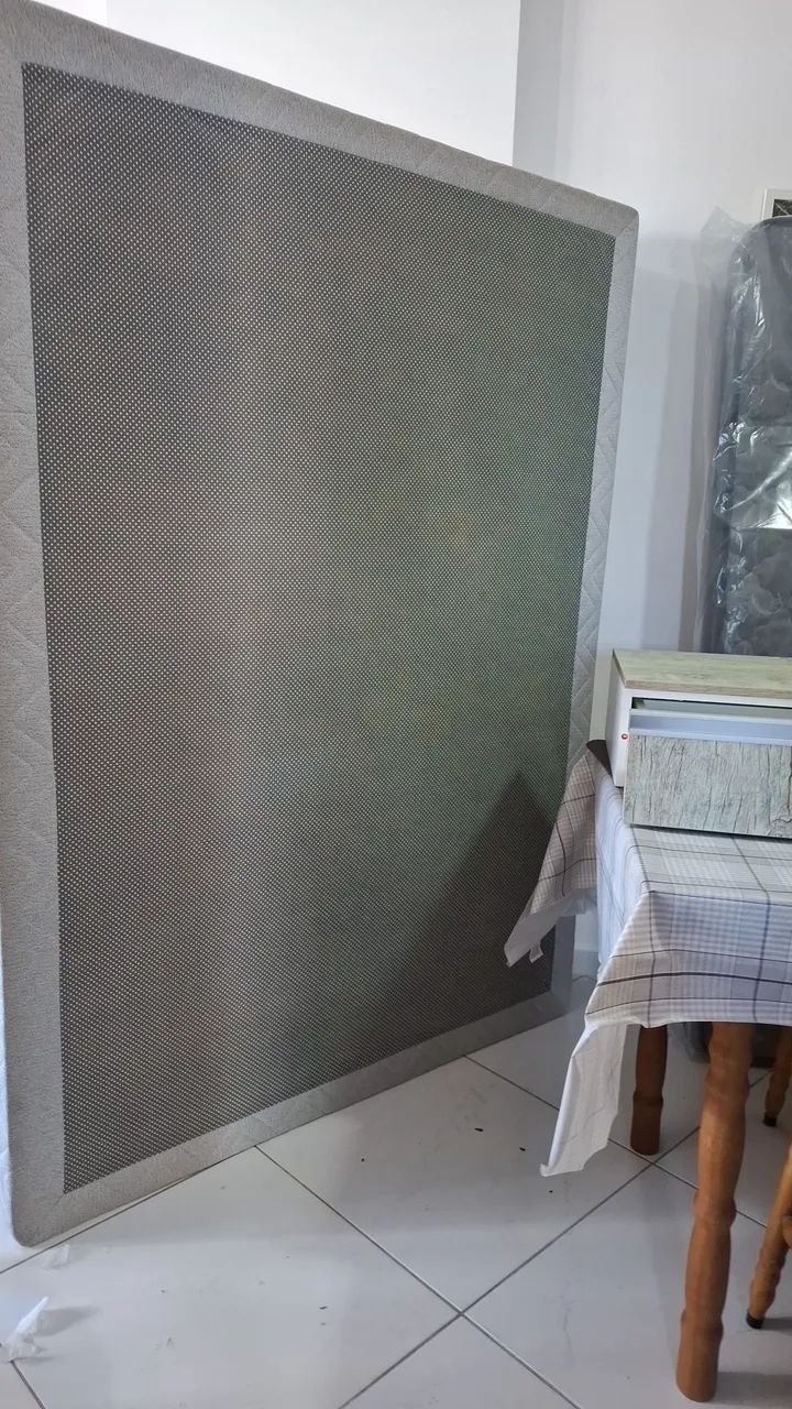 Vendo cama com colchão e criado mudo  ótimo estado  - Foto 3