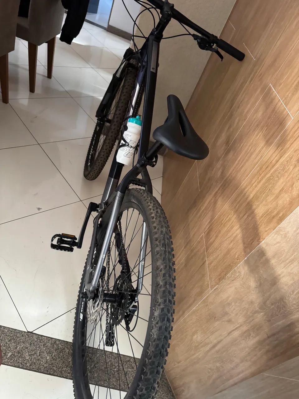 Vende bicicleta muito nova  - Foto 5