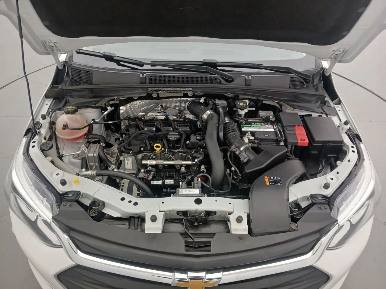 Chevrolet Onix Hatch Premier 1.0 12V TB Flex Aut. 4P, foto 10 de 18