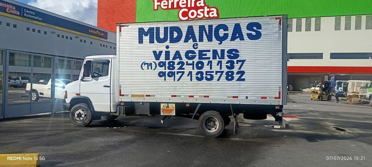 Serviço de transporte e viagem 