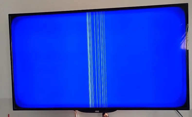 TV AOC 32" com defeito - Foto 2