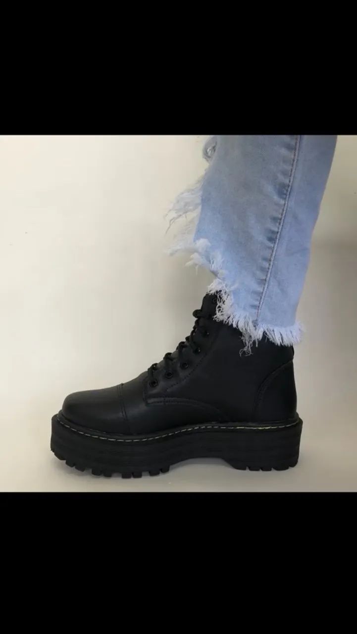 VENDO BOTA NOVA TRATORADA - Foto 3