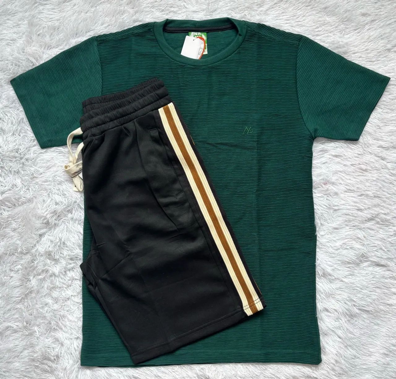 Kit Camisa Premium e Bermuda Moletim 