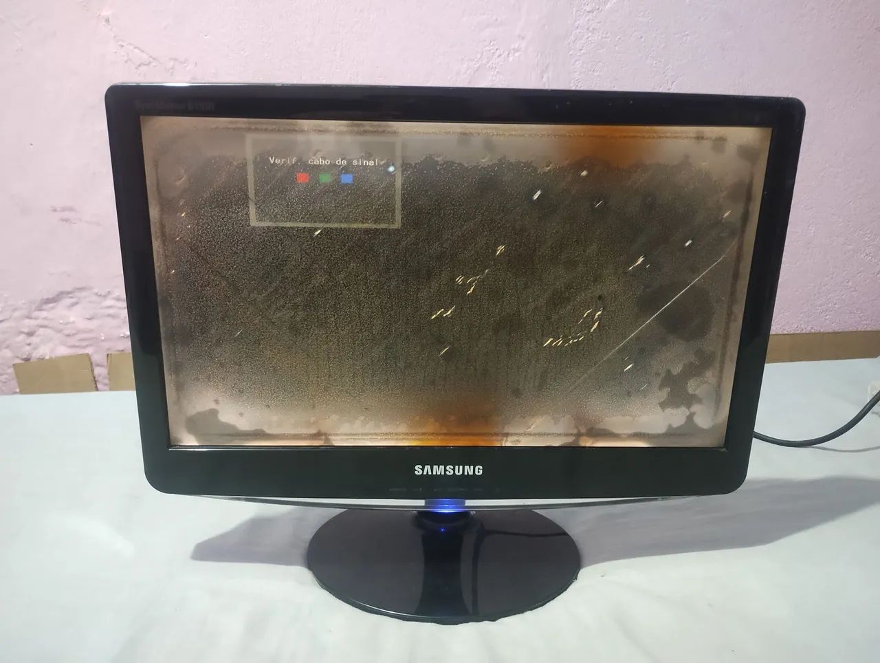 Monitor Samsung 19" B1930N - Para Conserto/Peças