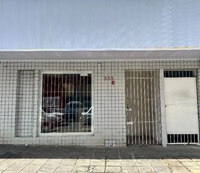 CASA COMERCIAL ESPINHEIRO - RUA 48 - 144M2