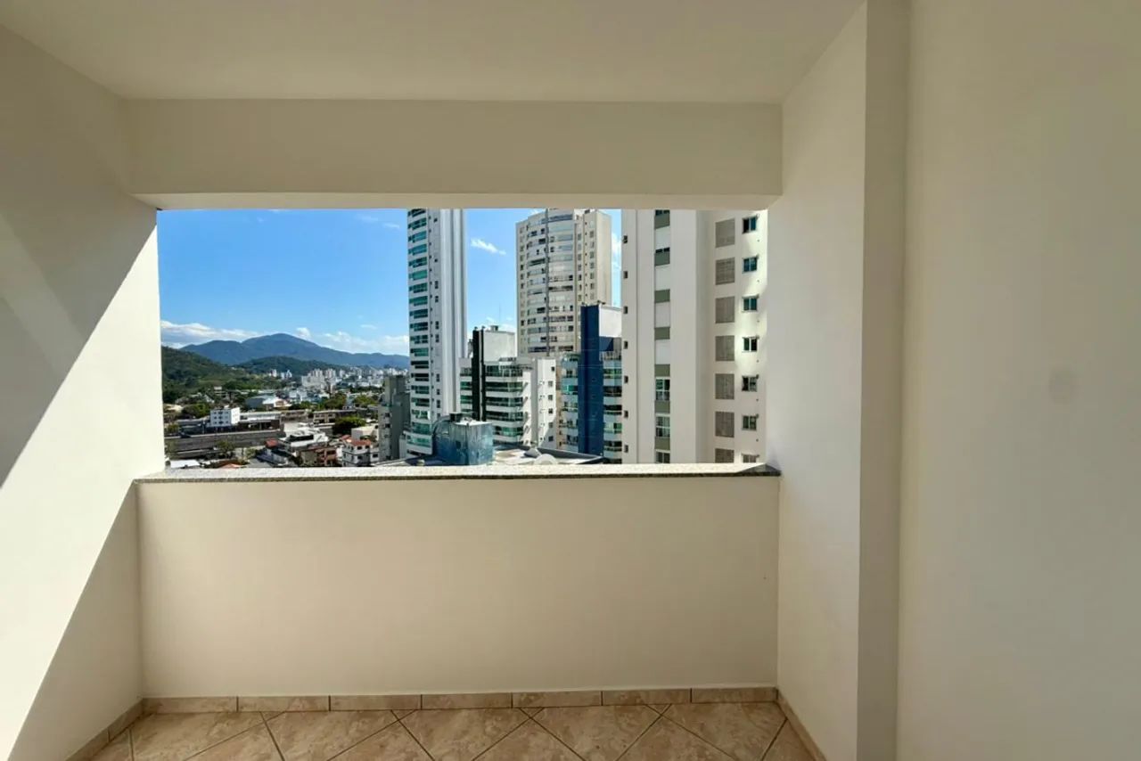 Av Brasil - Balneário Camboriú - Foto 7