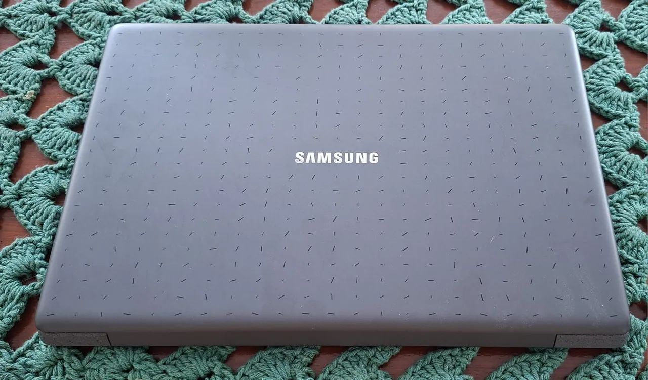 Notebook Flash F30 Samsung em ótimo estado - Foto 2