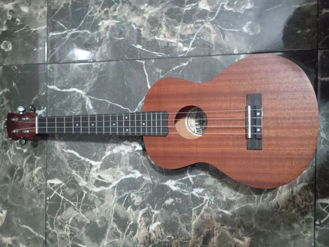 Ukulele Elétrico (Concert) - Foto 2