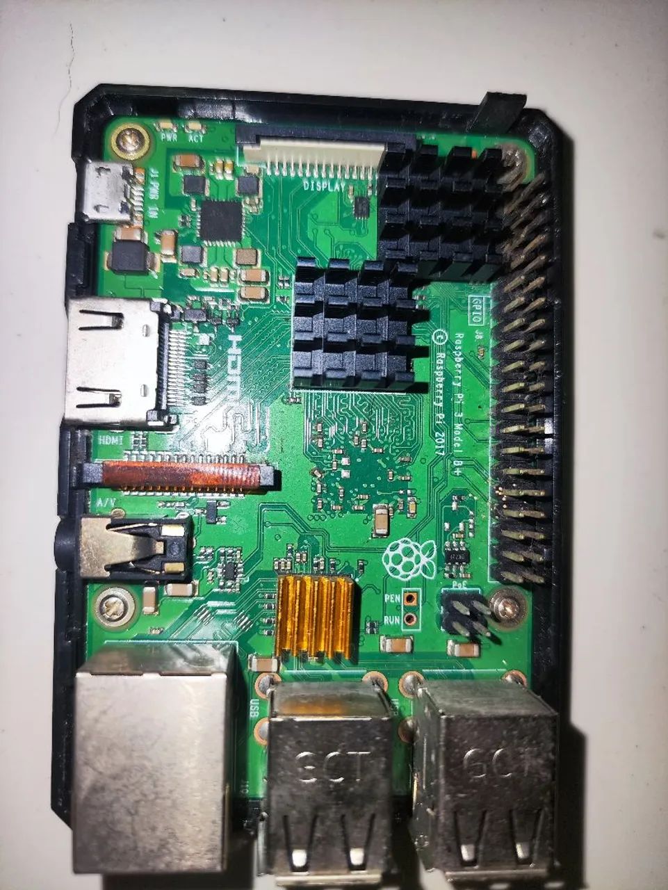 Raspberry pi 3 b+ com case , fonte e cartão sd - Foto 2