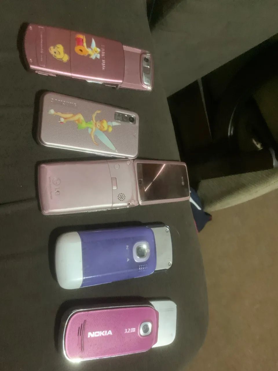 Cinco celulares antigo rosa - coleção - Foto 4