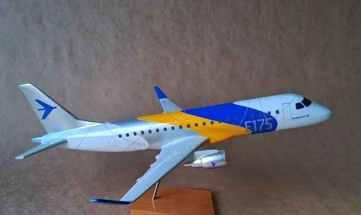 Maquete Embraer - Foto 2