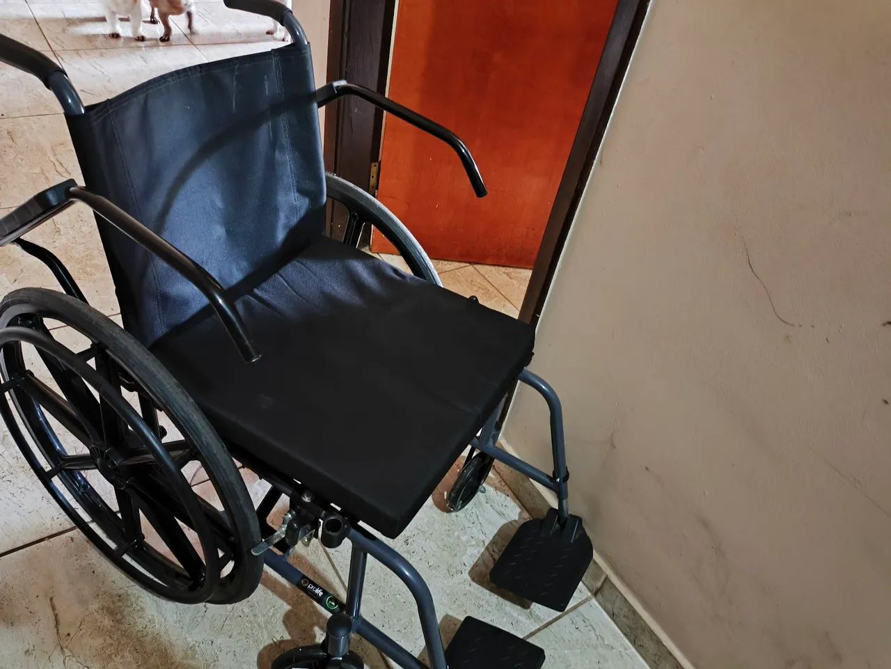 Cadeira de rodas  - Foto 2