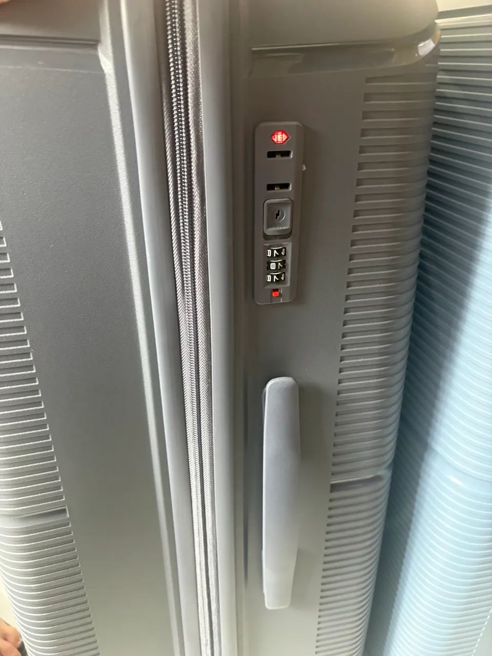 Mala Viagem NOVA 32kg  - Foto 4