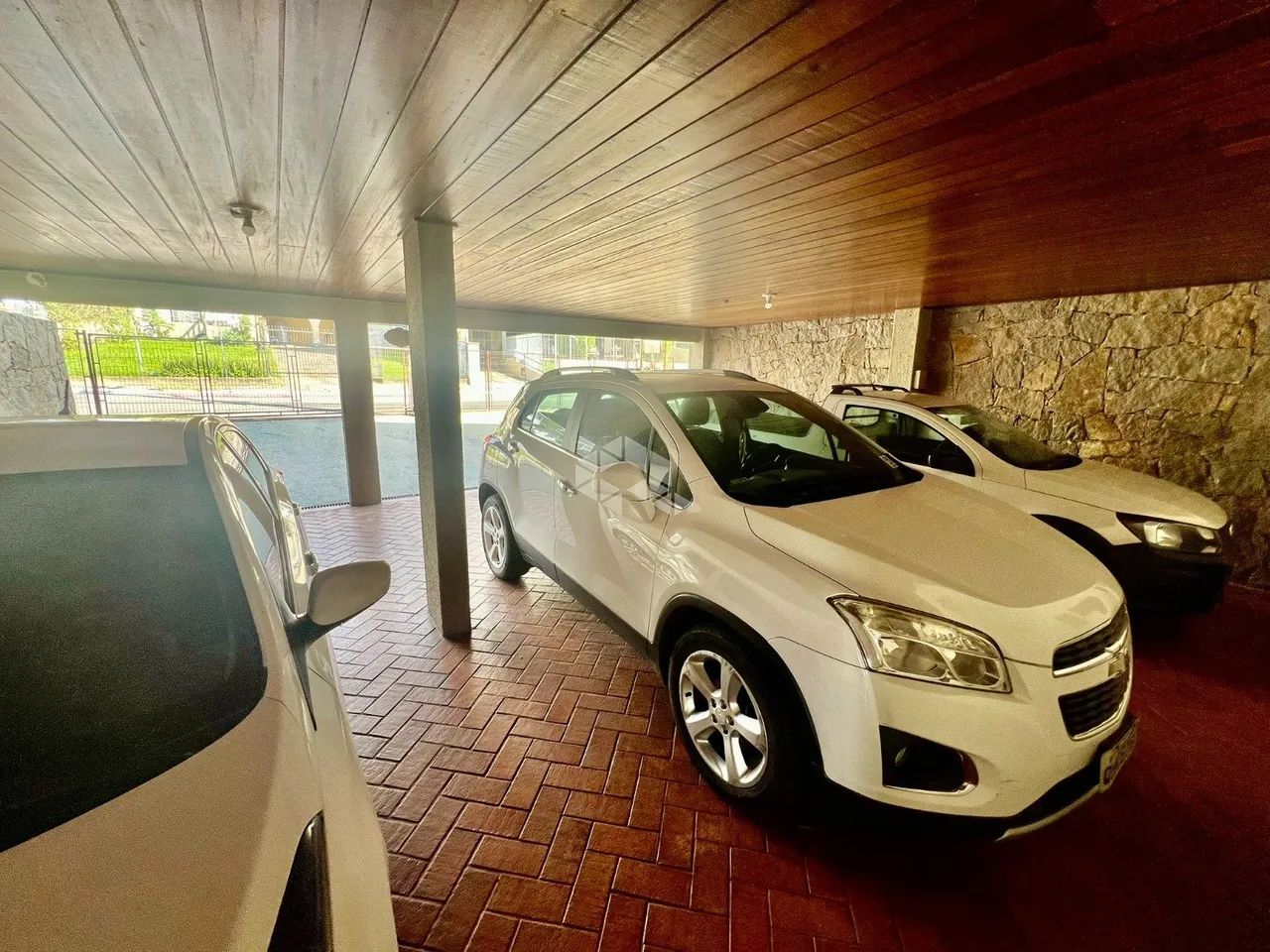 POUSADA Á VENDA EM CANAJURÊ EM FLORIANÓPOLIS - Foto 4