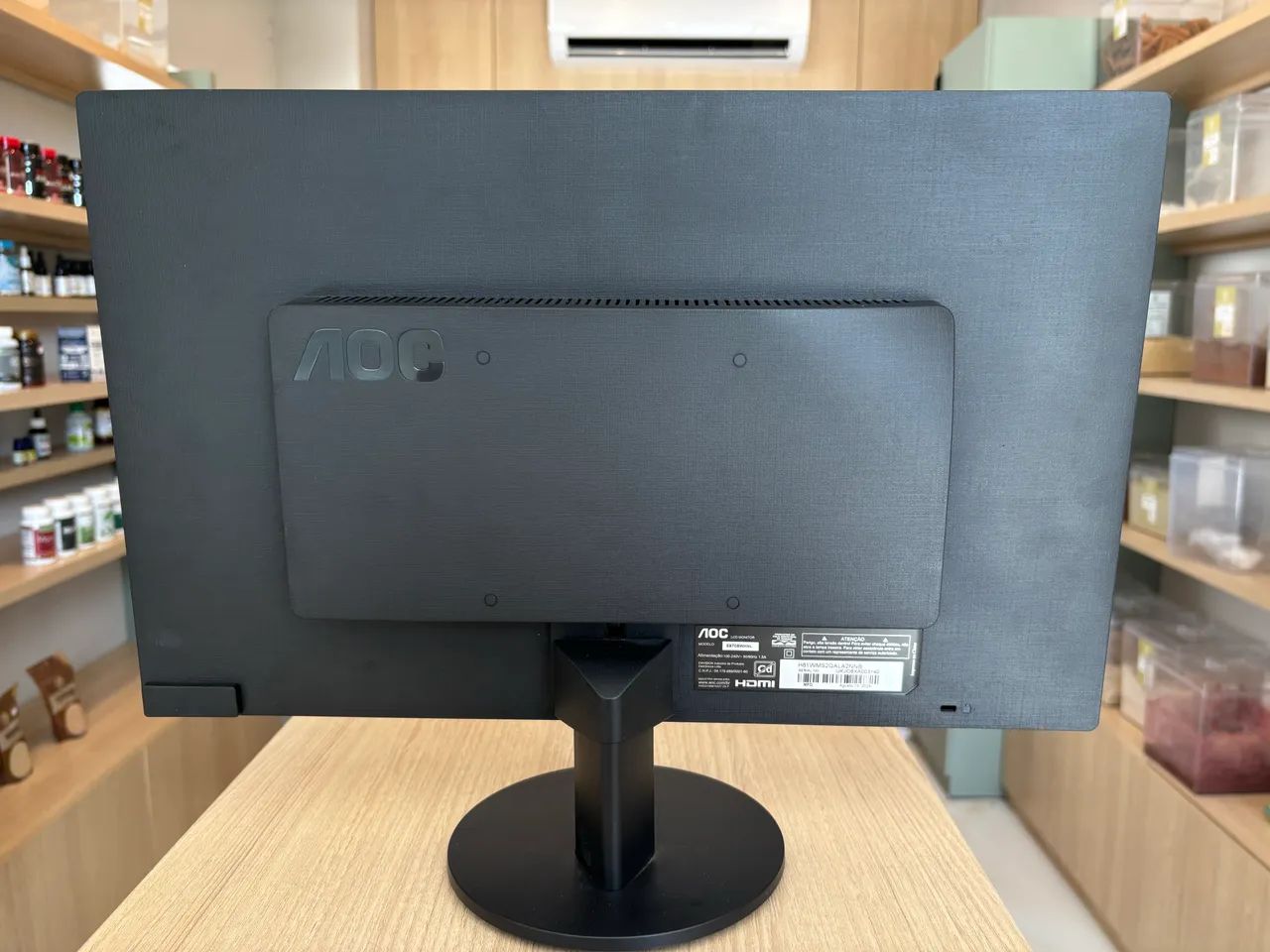 MONITOR AOC 18.5" LED HDMI - Foto 2