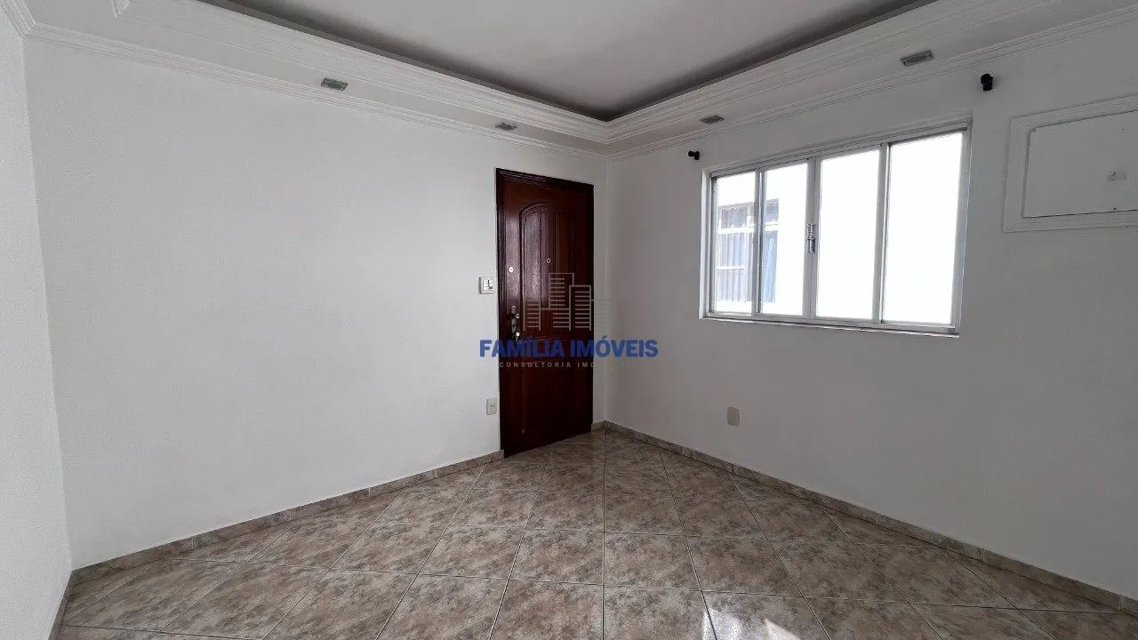 Apartamento com 2 dormitórios para alugar Marapé Santos SP