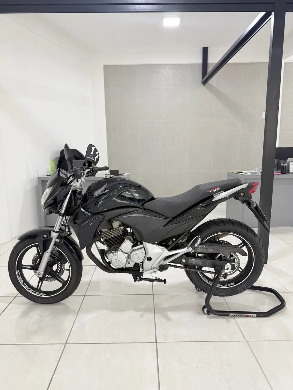 CB 300R/ 300R FLEX - Foto 3