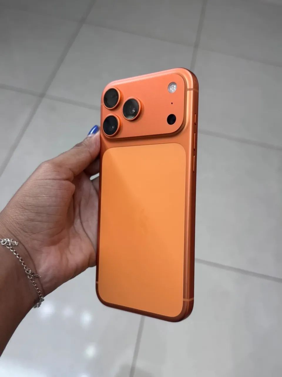iPhone 17 Pro Max 256gb laranja - Foto 3