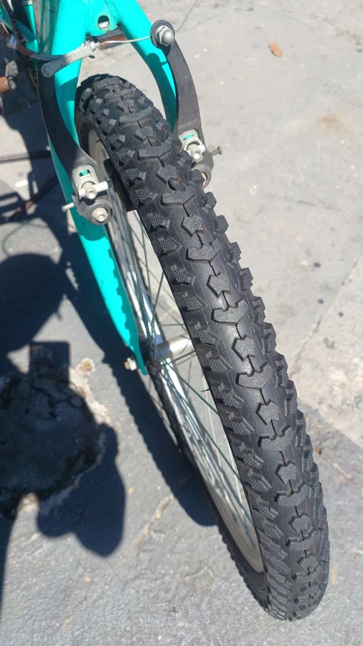 Bicicleta aro 24 - Foto 4