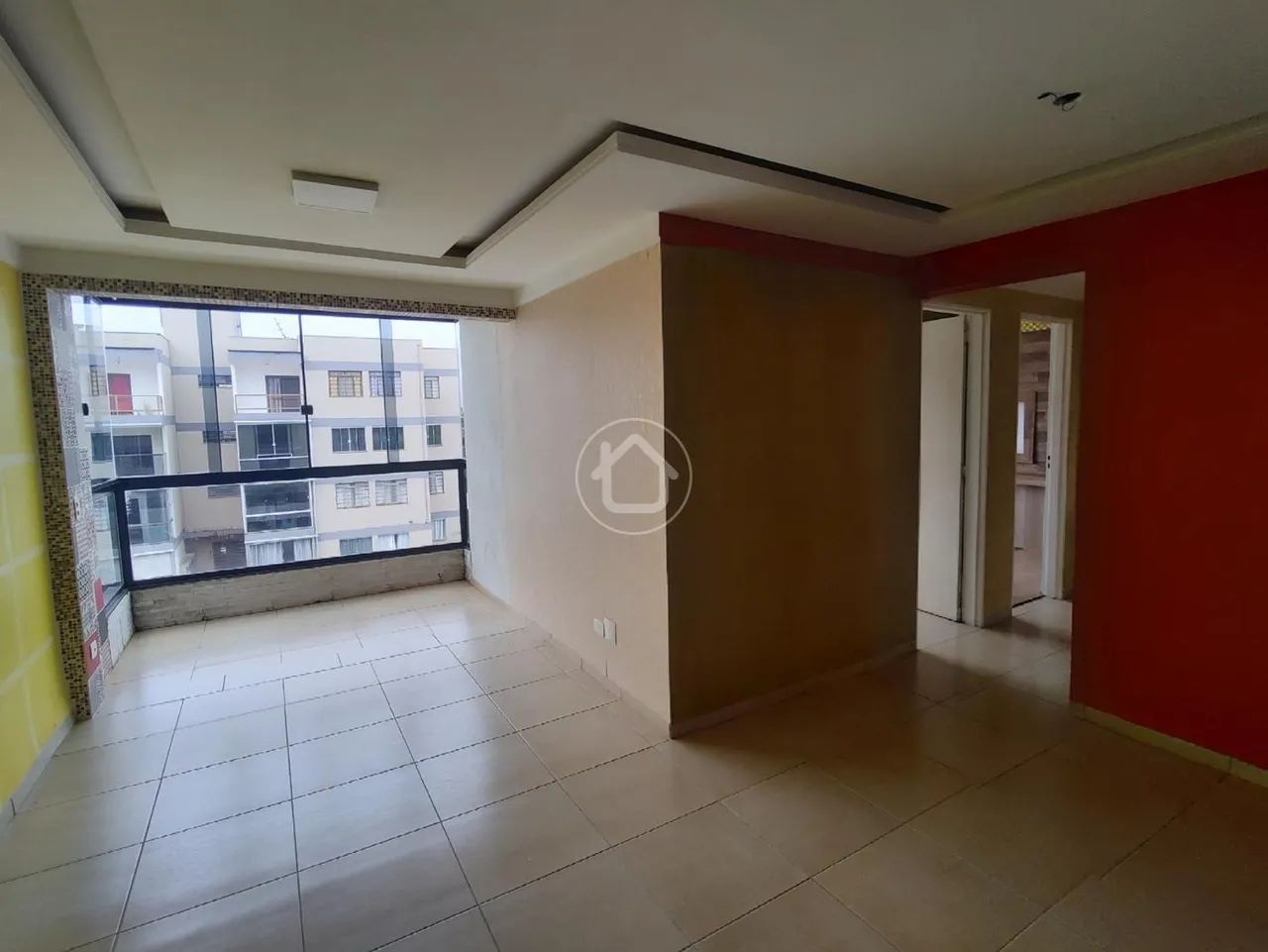 APARTAMENTO REFORMADO COM 03 DORMITÓRIOS - Foto 2