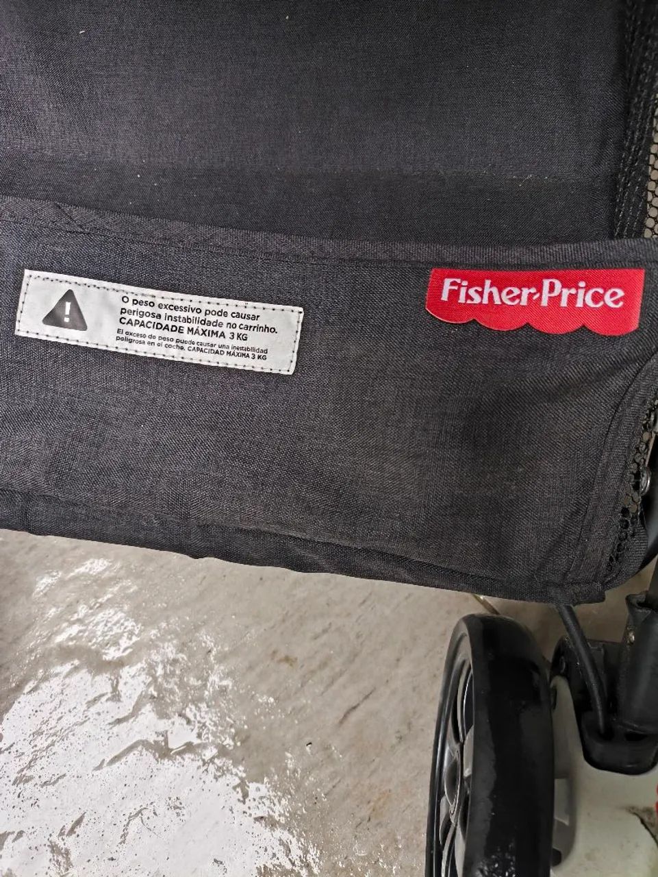 carrinho de bebê Fischer braiser marca Cosco