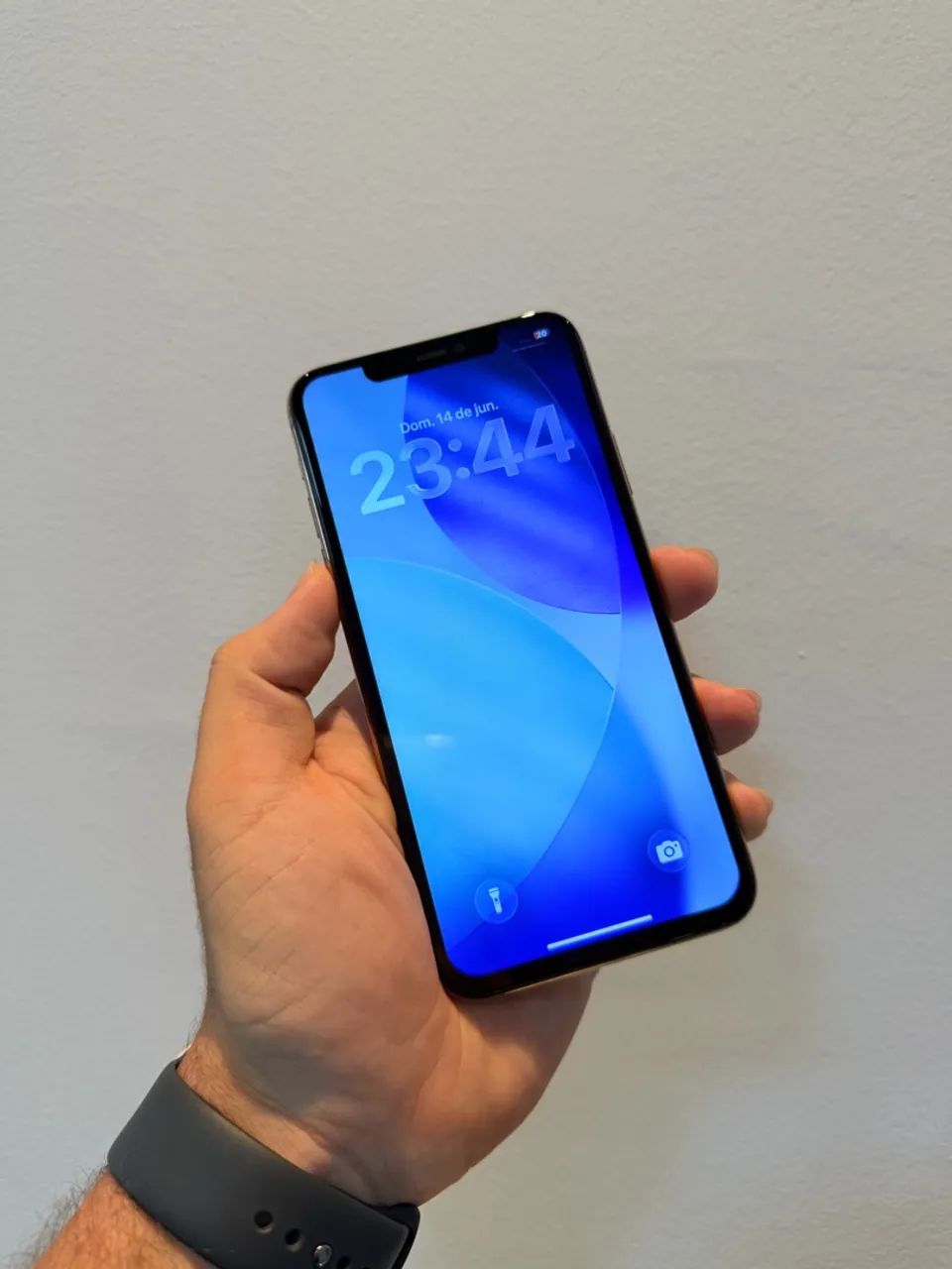 IPHONE 11 pro Max 64 GB GOLD  - Foto 4