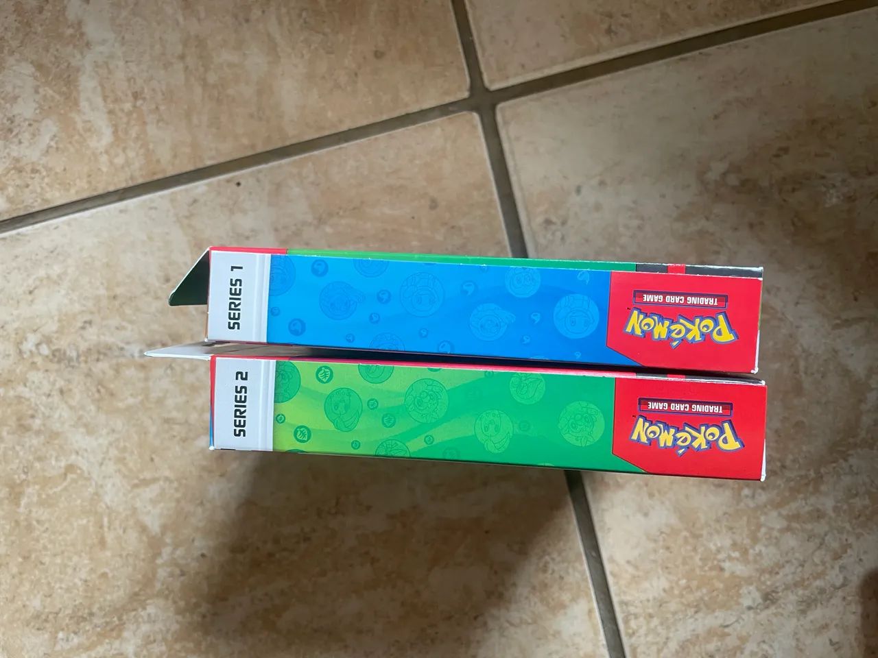 Parceiro Inicial Pokémon série 1 e 2 em Inglês  - Foto 2