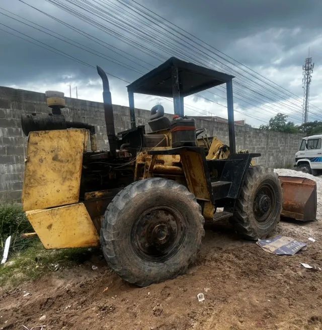 TRATOR PA CARREGADEIRA CASE W7