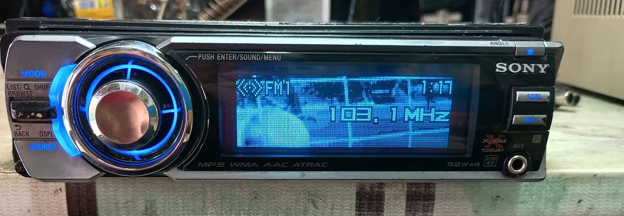 Rádio CD Sony Golfinho frente elétrica MP3 com Bluetooth - Foto 2