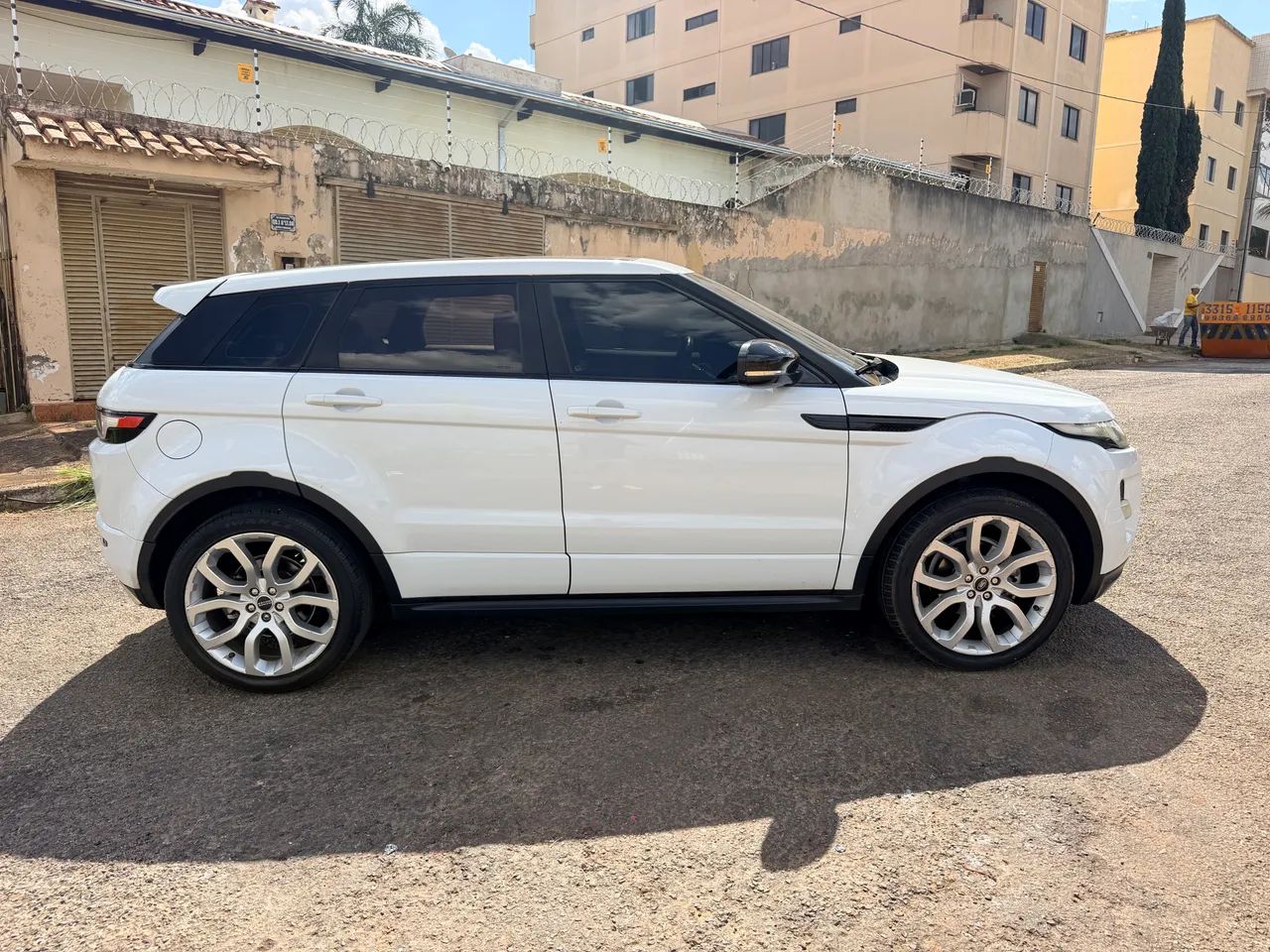 Land Rover Range Rover Evoque Dynamic Tech 2.0 AUT 5P 2013 - Foto 4