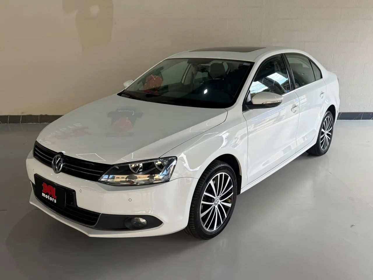 Volkswagen Jetta JETTA Highline 2.0 TSI 16V 4p Tiptronic 2014
