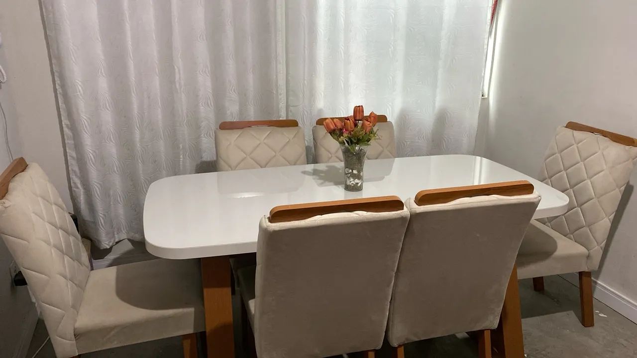 Mês de jantar 6 cadeiras