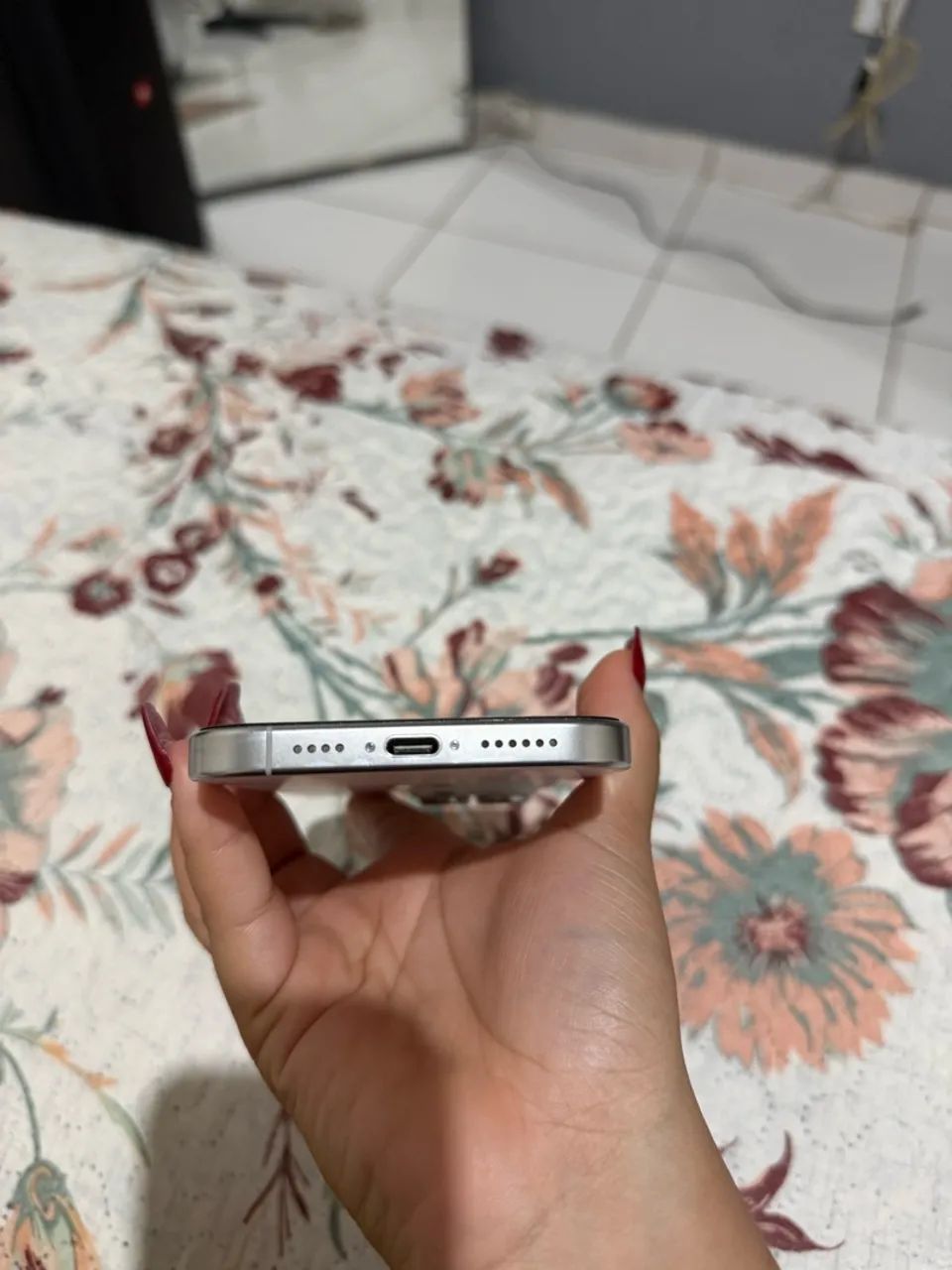 Vende-se iPhone 16 pro max  - Foto 2