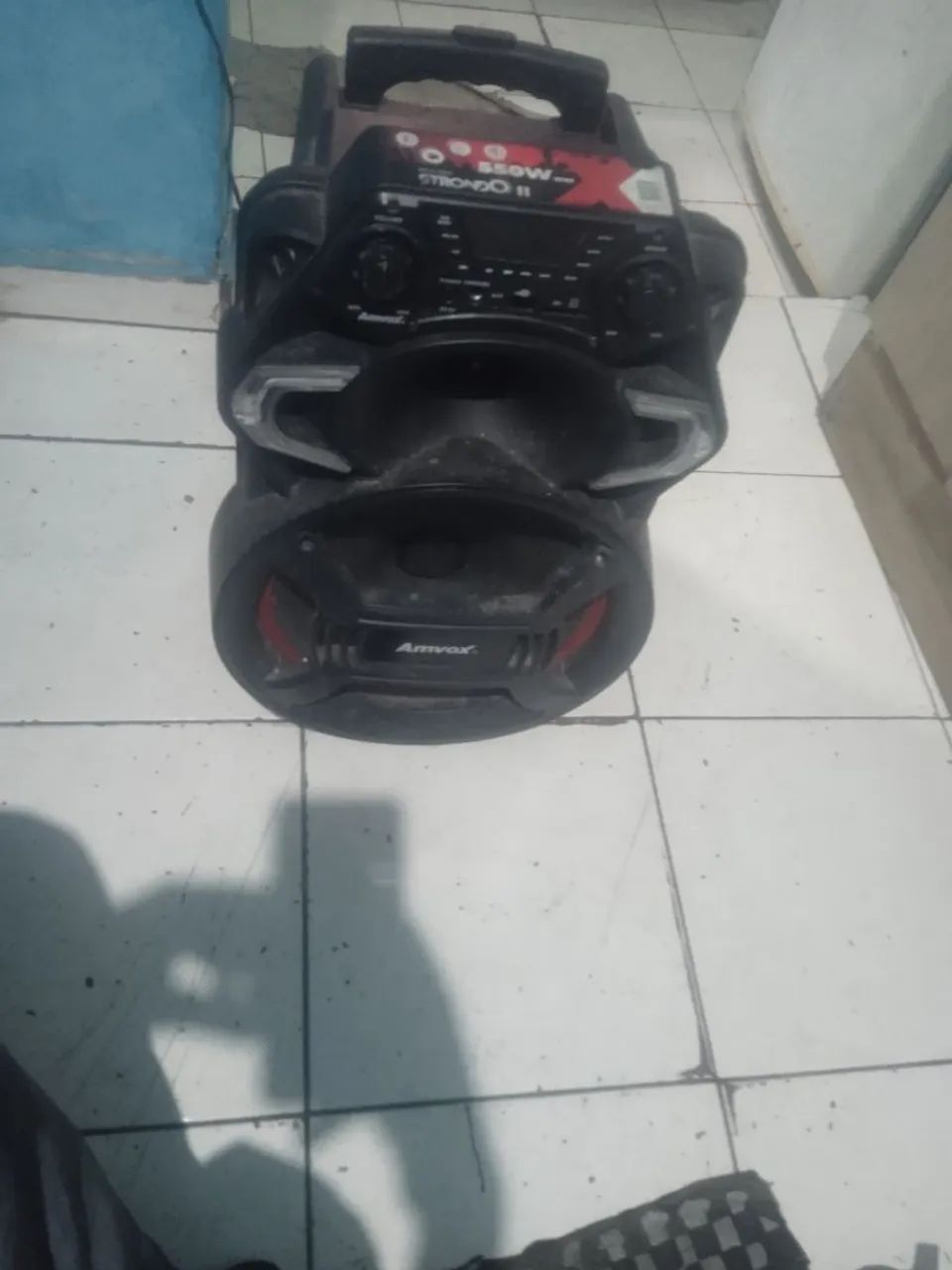 Vendo Caixa de som amvox 