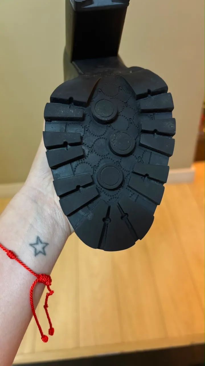 Bota em couro Arezzo - Foto 4