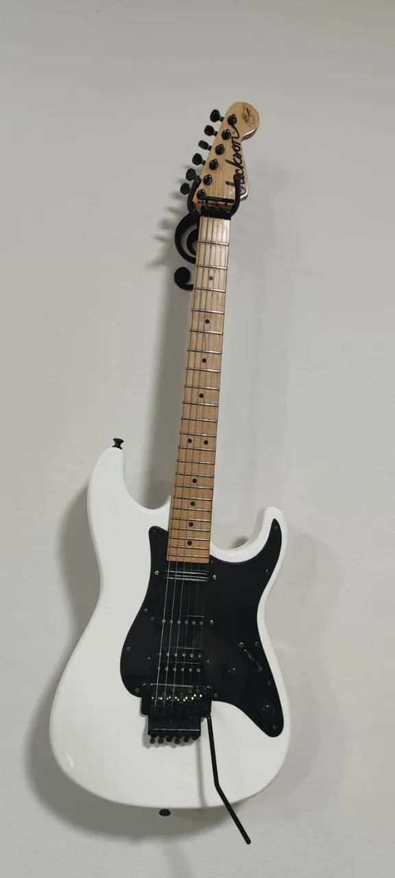 Guitarra Jackson Adrian Smith SDX - Foto 4